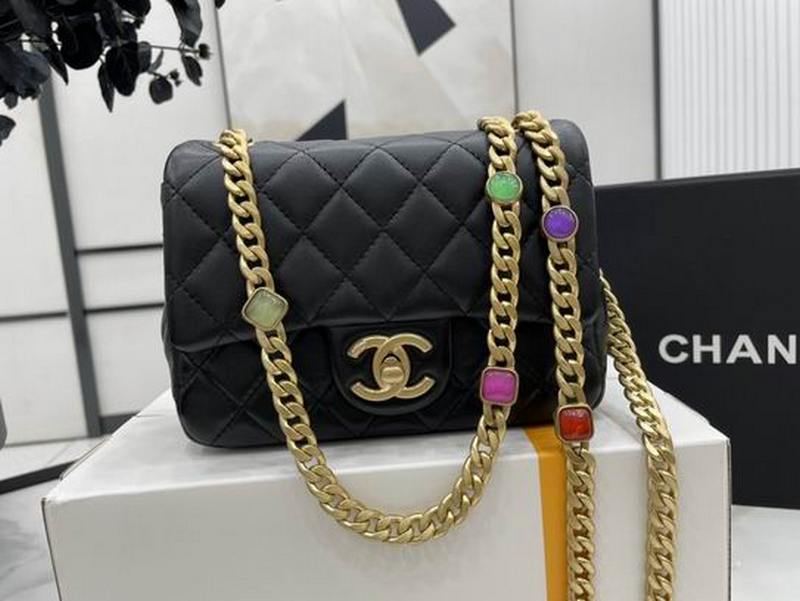 Chanel Handbags 536